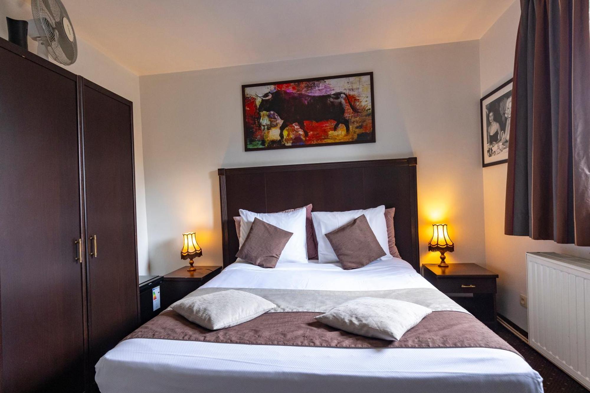 Hotel Malon Leuven Luaran gambar