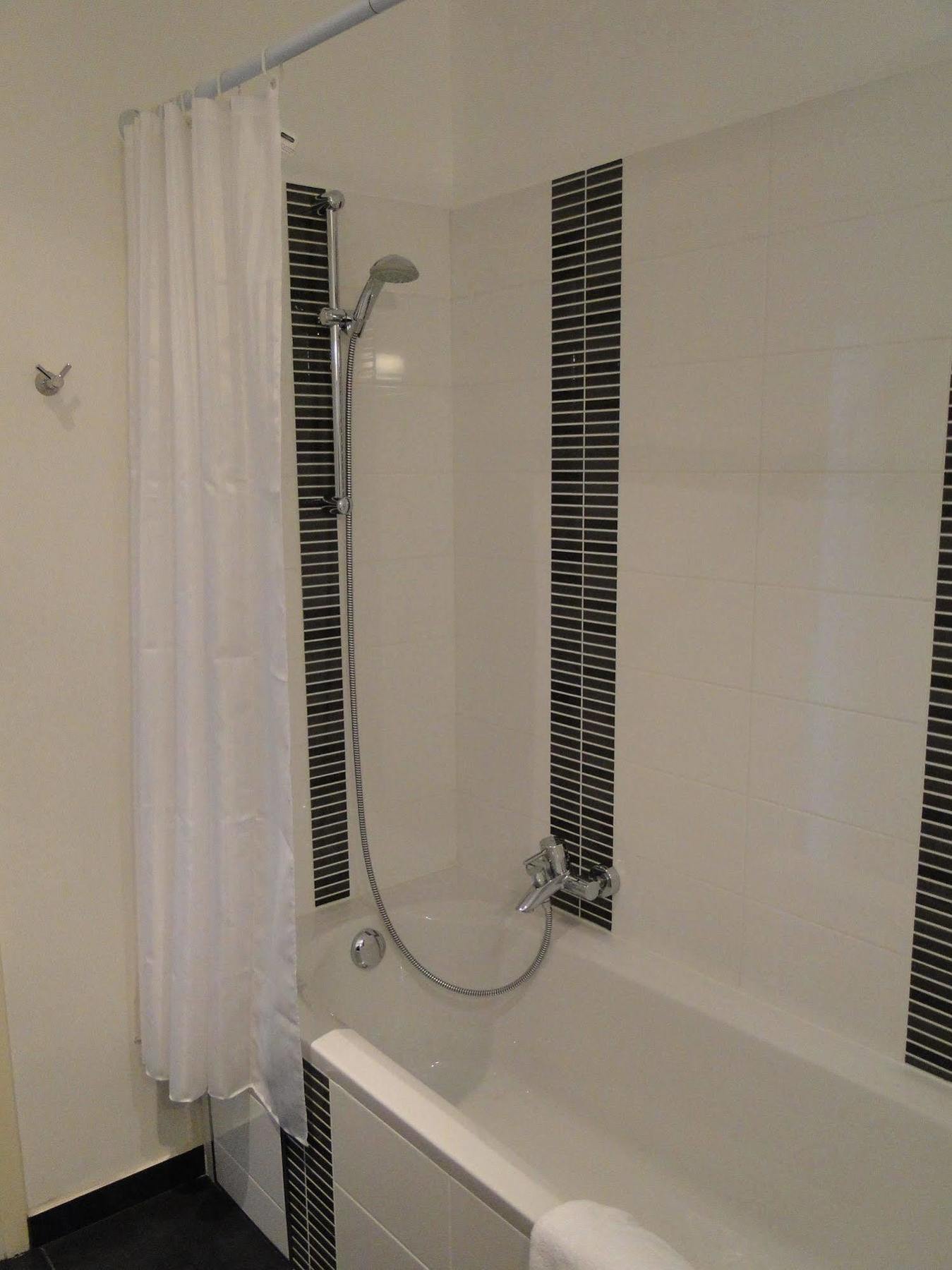 Hotel Malon Leuven Luaran gambar